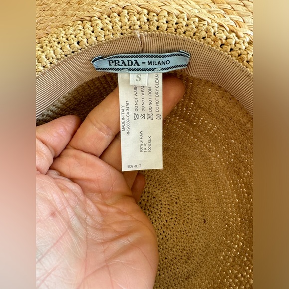 Prada large straw hat -like new - Picture 4 of 6